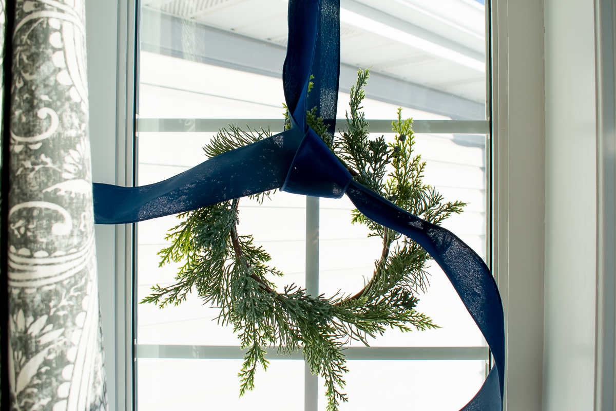 How to Hang a Wreath onto a Window with Ribbon