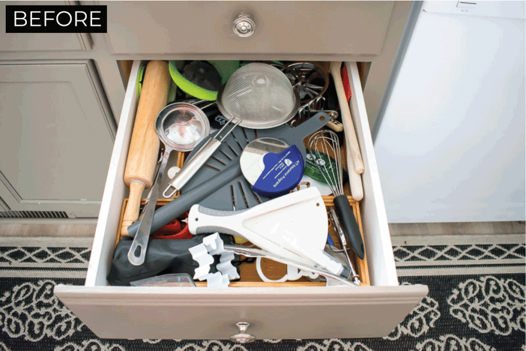 How to organize utensil drawers in your kitchen.